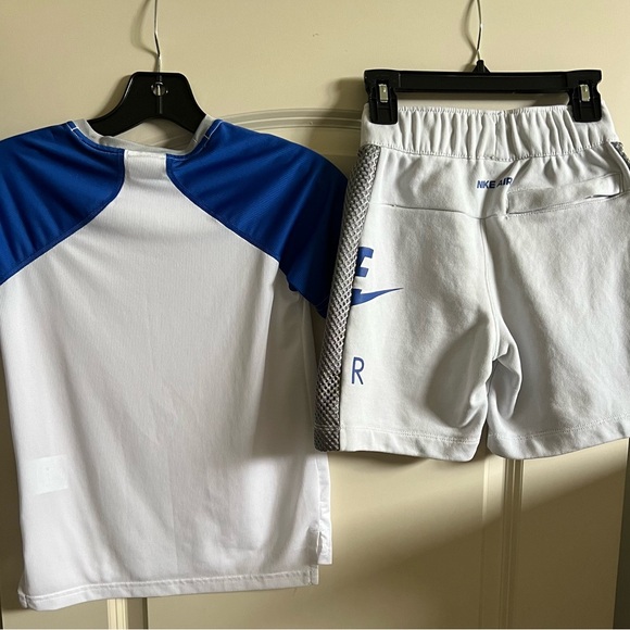 Boy’s Nike Shirt & Shorts - Picture 4 of 8